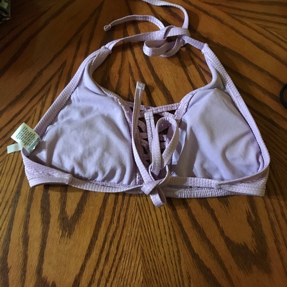 Bikini - Picture 3 of 11